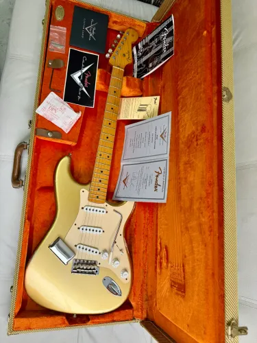 Guitarra Fender Custom Shop Custom Built Reissue 55 Relic 2012