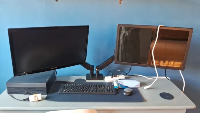 Computador i7 + 16GB RAM + SSD 954GB + 2 Monitores 24?
