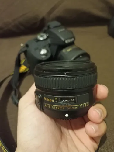 Nikon 50mm 1.8