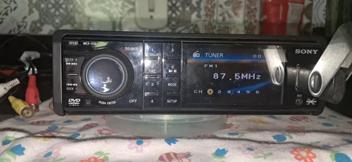 VENDO SOM AUTOMOTIVO SONY.