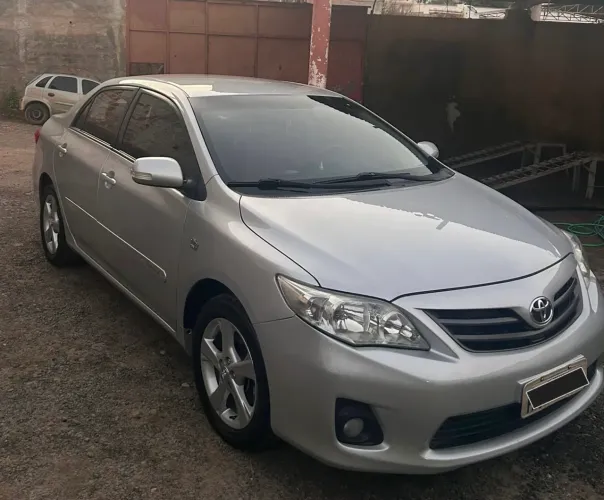 Toyota Corolla XEI 2.0 Flex 16V Aut. 2012