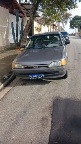 Ford Escort GL 1.6i / 1.6 (álcool) 1995