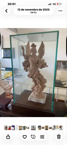 Escultura de Osmundo Teixeira