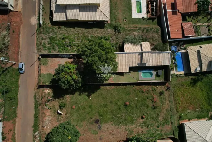 Chácara à Venda em Itatiaiuçu 500 M²