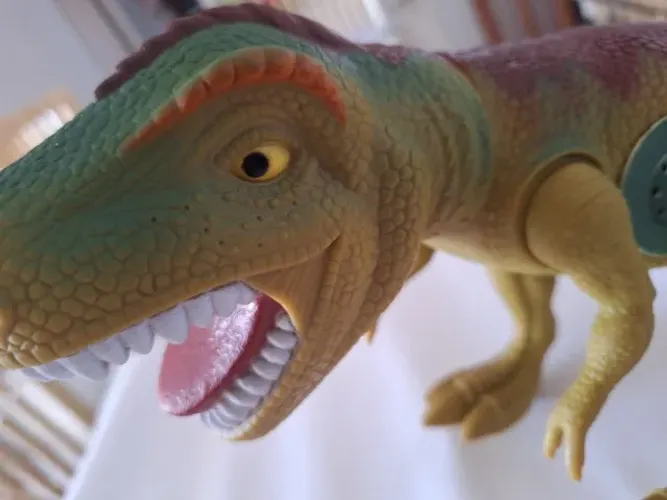 BONECO DINOSSAURO TIRANOSSAURO REX ARTICULADO COM SOM - 43 CM SEMINOVO