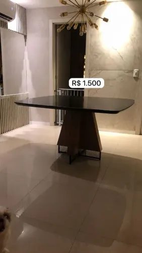 Mesa de Laca com Vidro 1,40x1,40
