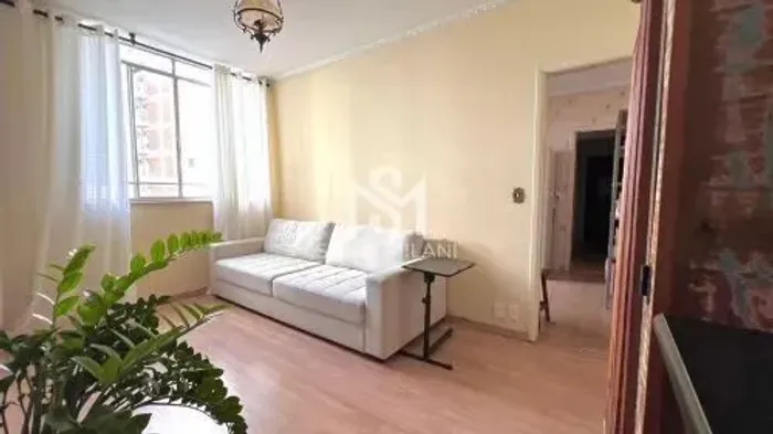 Condomínio Terezinha Magalhães - Apartamento com 85 metros no bairro Cambuí em Campinas/SP