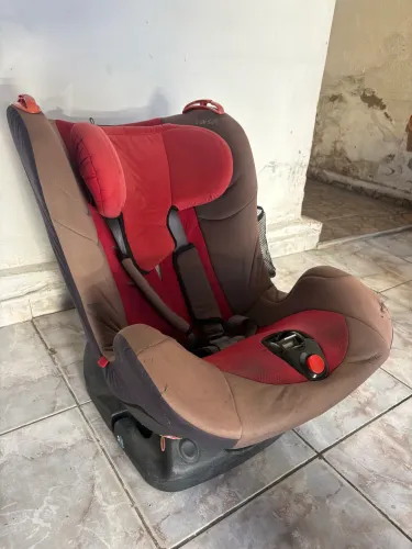 Cadeirinha de carro infantil