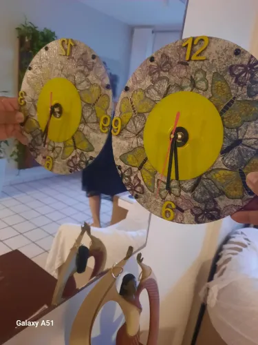 Relógio de parede com desenhos!
