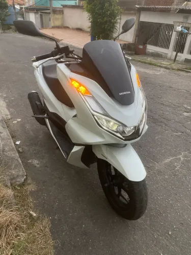 Vendo PCX 160 ABS 2024. Leia as informações abaixo!!!