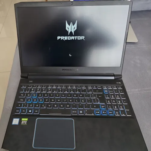 Notebook Acer Predator Helios 300 PH315-52-7210 RTX2060 Tela 144hz
