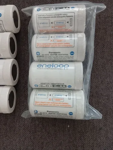  Kit Profissional Eneloop Panasonic com 8 Adaptadores para pilhas C e D