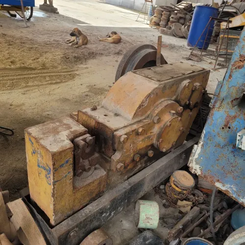 Maquina de corta vergalhao