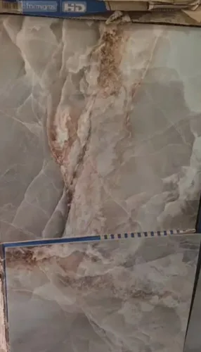 22ms Cerâmica retificada polida marmorizada 66x66