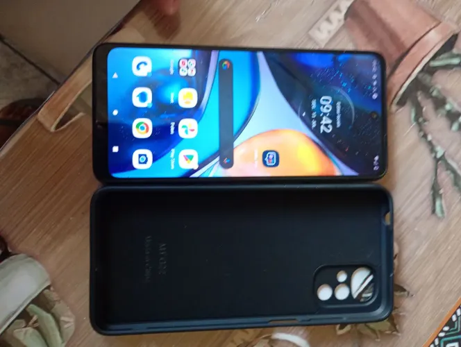Moto G22