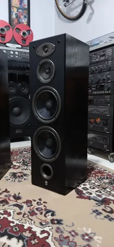 Caixas de som Yamaha ns-55