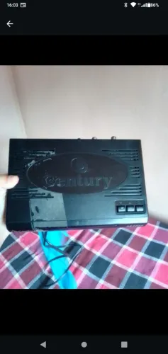 Receptor analógico Century com controle remoto