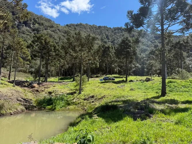 Chácara com Lago e Vista Espetacular para as Montanhas em Urubici