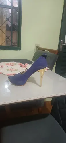 Sandália  bom estado  pouco uso 
