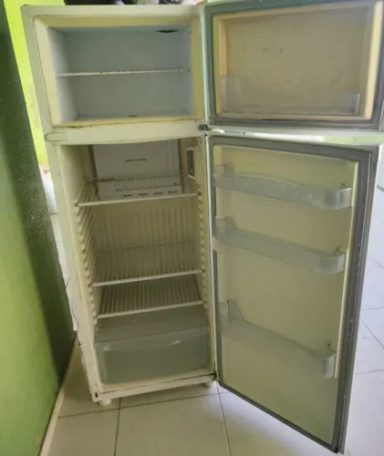 Geladeira Consul