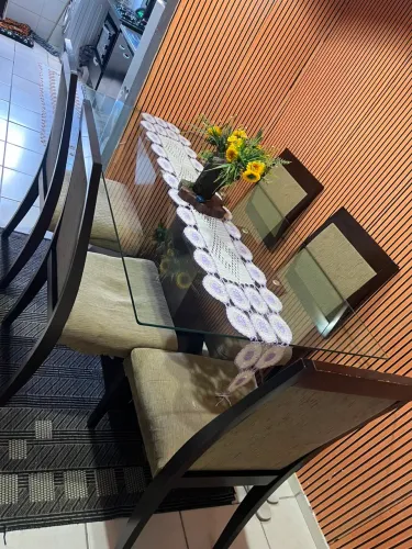 Mesa 5 cadeiras 