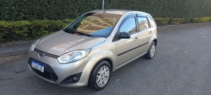 Ford Fiesta 1.6 16V Flex Mec. 5P 2014
