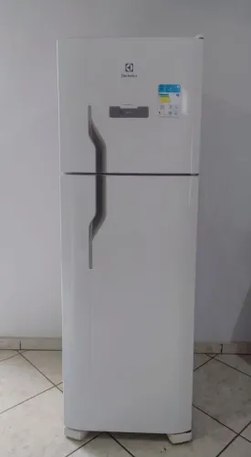 Geladeira frost free Electrolux