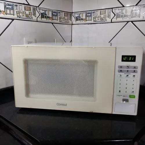 MICROONDAS 30 LITROS CONSUL FUNCIONANDO PERFEITAMENTE  170 REAIS 