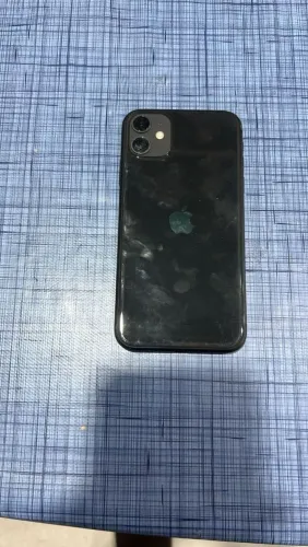 IPhone cor preto modelo IPhone 11