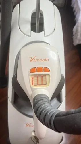 Velashape equipamento estético para tratamento de celulite e redução de circunferência.