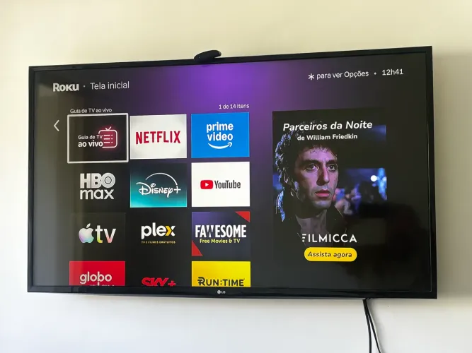 Smartv 49 polegadas LG + Roku com controles
