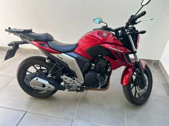 Yamaha Fazer 250 2022 | Único Dono | 20.769 km | Chave Reserva + Manual
