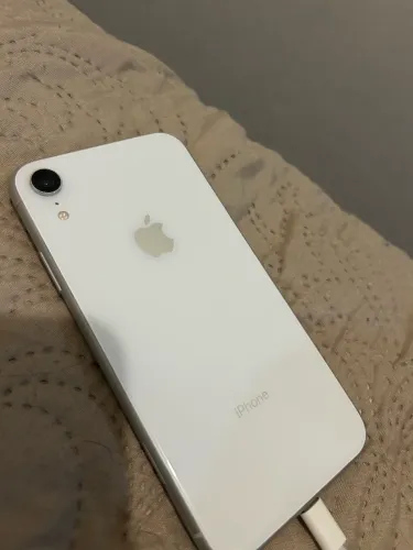 iphone XR branco