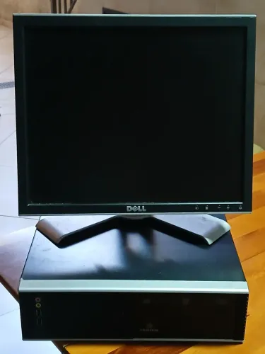Computador Positivo com Monitor Dell