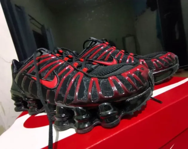 Tênis Nike Shox TL Black Light Crimson Masculino