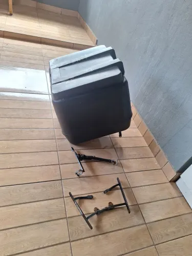 Baú, suporte e descanso