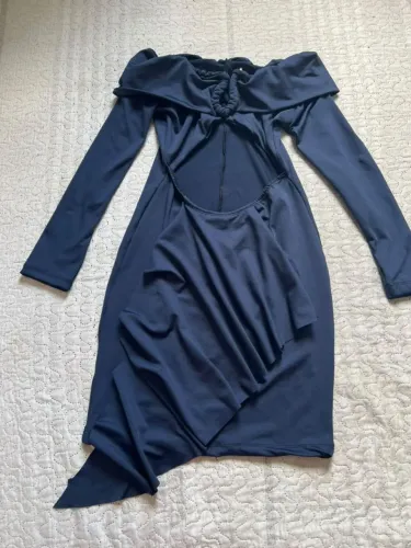 Vendo vestido novo