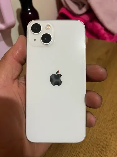 iPhone 13 normal 128 gigas 84% de bateria, ótimo estado.
