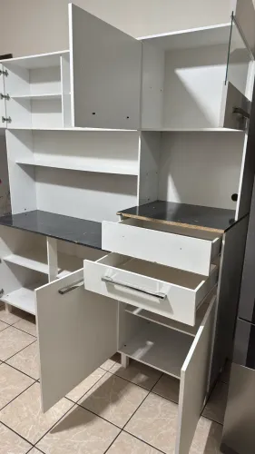 Armário de cozinha em MDF