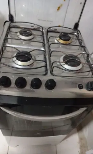 Fogão 4 bocas Electrolux (Super conservado)