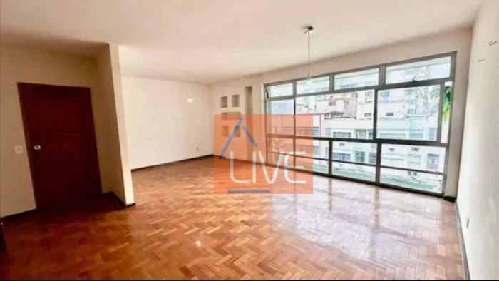 LIVE VENDE: Apartamento com 3 quartos, 1 suíte e vaga, 190 m² por R$ 1.350.000 - Icaraí - 