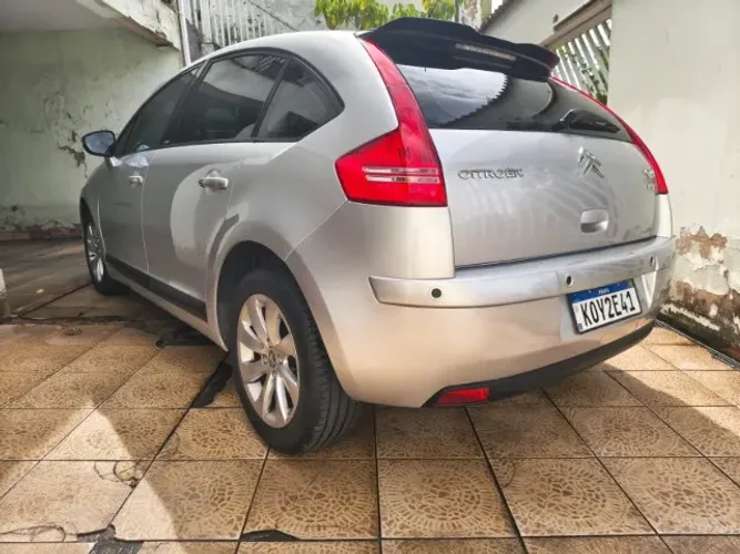 Citroen C4 Excl.2.0/2.0 Solaris Flex 16V 5P Aut. 2012