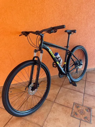Bicicleta CALOI SPORT aro 29 (Impecável)