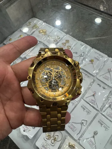 Relógio invicta venom usado