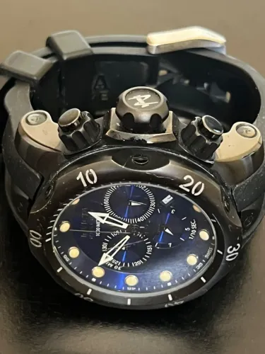 Relogio invicta venum