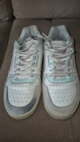 Tênis Fila casual feminino tam 35