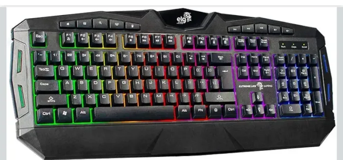 Teclado elg semi mecânico seminovo