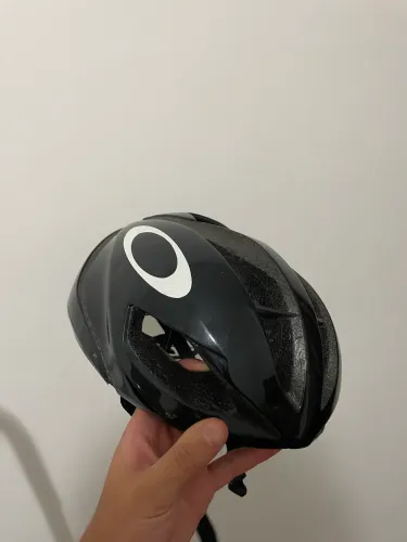 Capacete Oakley 