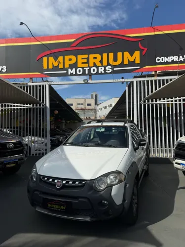 Fiat Strada Adv.1.8 16V Locker Dual. Flex CE 2014