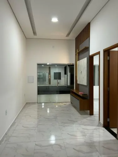 ALUGO /BAIXOUUUU ESSA CASA SEMIMOBILIADA PRÓXIMO AO PARQUE DO MINDU..